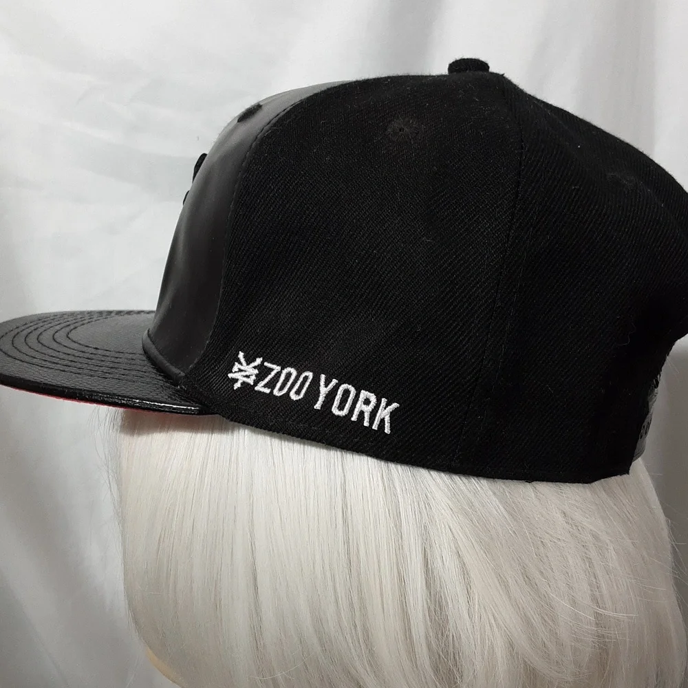 Hat - Picture 2 of 6